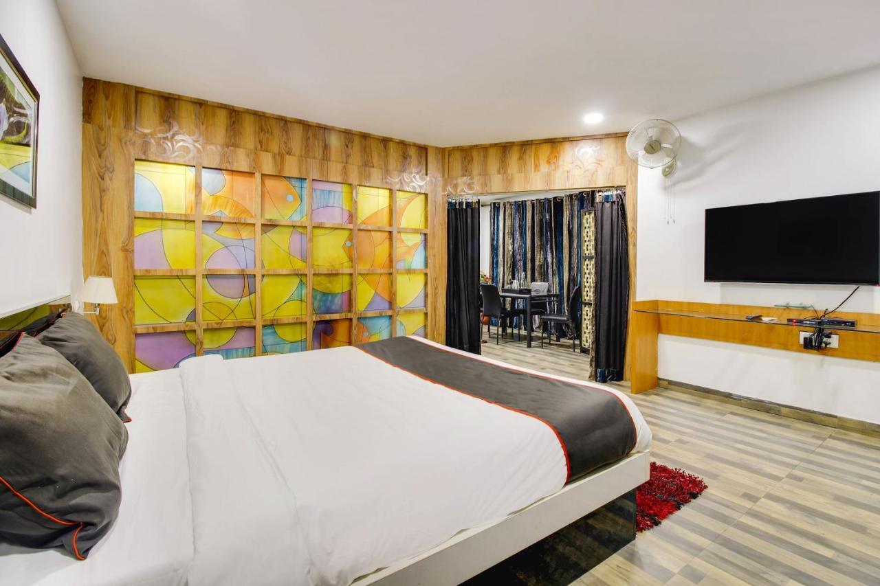 Oyo 2794 Hotel Plaza Inn Guwahati Exterior foto